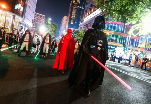 'Star Wars: The Force Parade' Invades Shanghai 