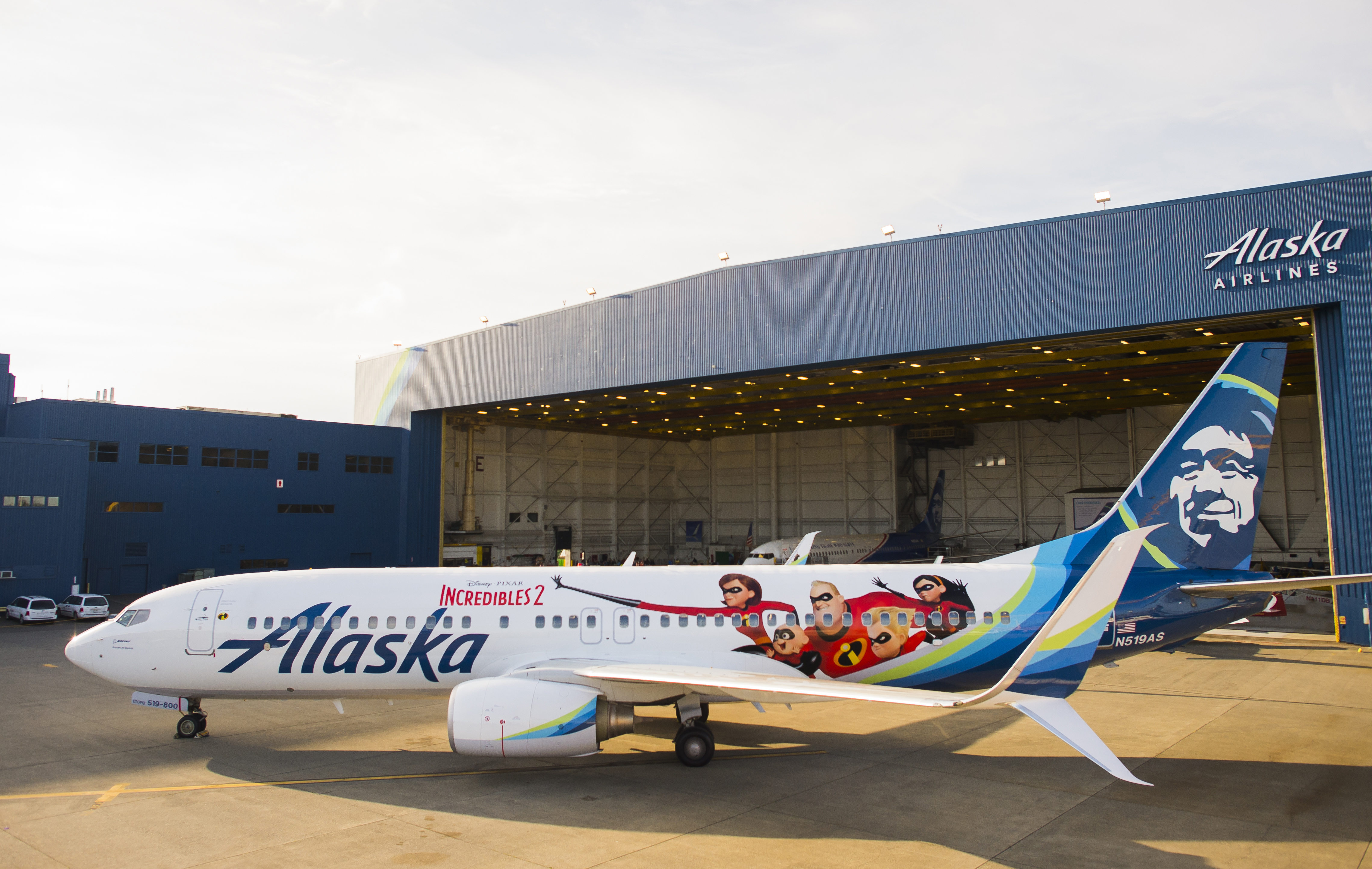 Alaska Airlines gets 'animated' with newly themed plane featuring artwork from Disney•Pixar's Incredibles 2